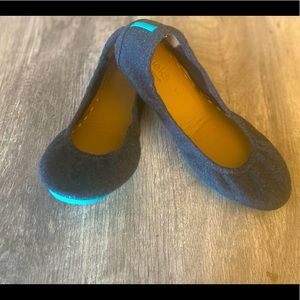 Tieks Greystone